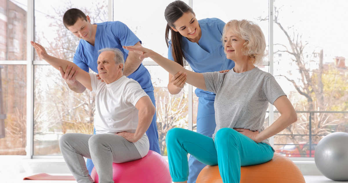 Hỗ trợ di chuyển & Kết nối cộng đồng